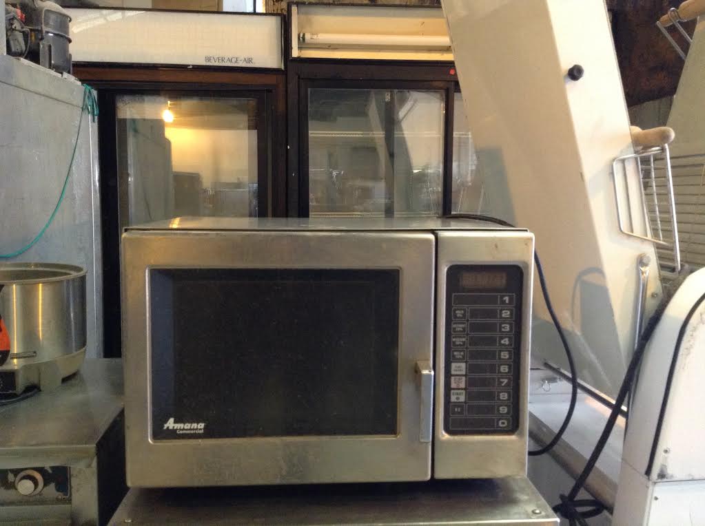 amana microwave oven
